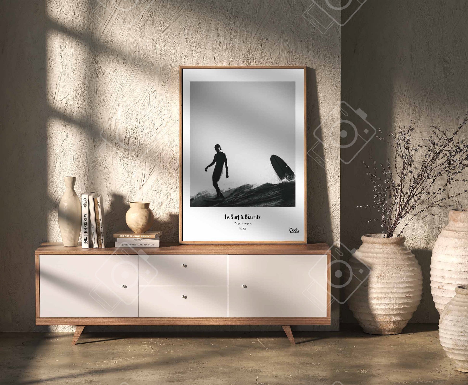 Belle affiche photo de surf Biarritz noir et blanc | Coolyposter affiche de surf vintage Biarritz Pays basque